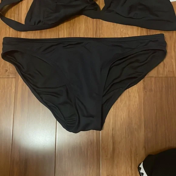 Never worn Michael Kors Bikini swim top and bottoms!! - Picture 4 of 5